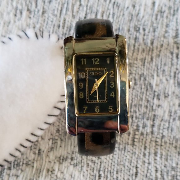 Studio Fashion Leopard Bangle Watch - Picture 3 of 5